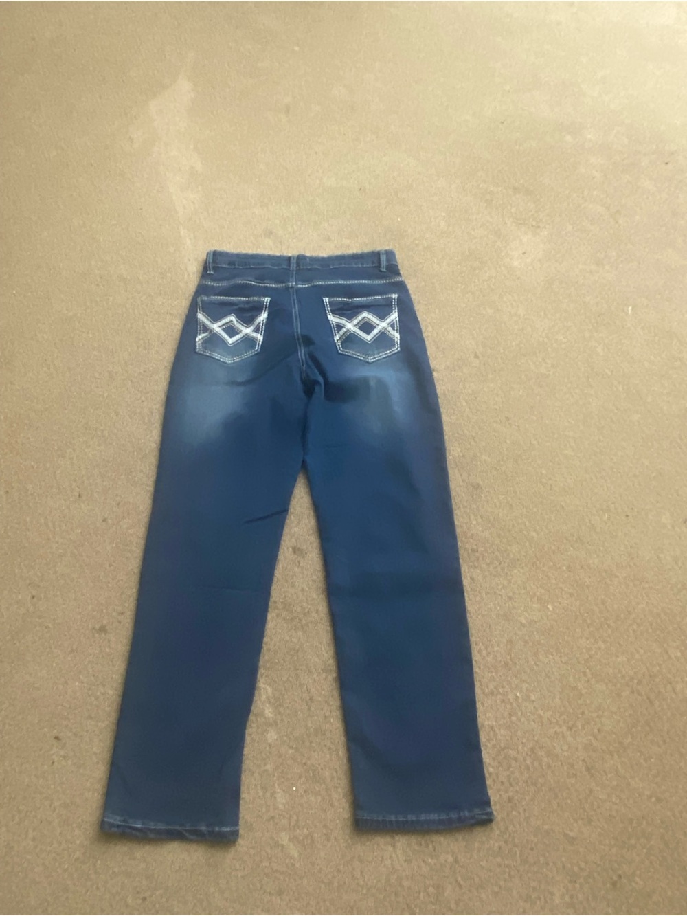 Classic Dark Blue Women's Jeans with Back Pocket Stitching